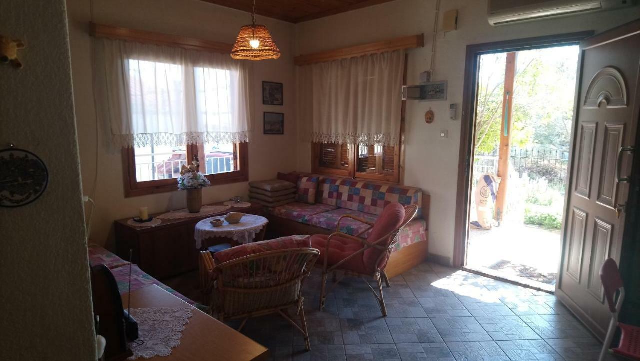 Α Lovely Home For A Summer Vacation Asprovalta Exterior foto